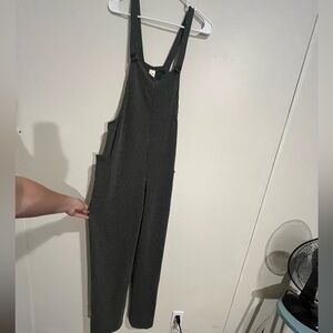 SUPER CUTE OVERALLS!